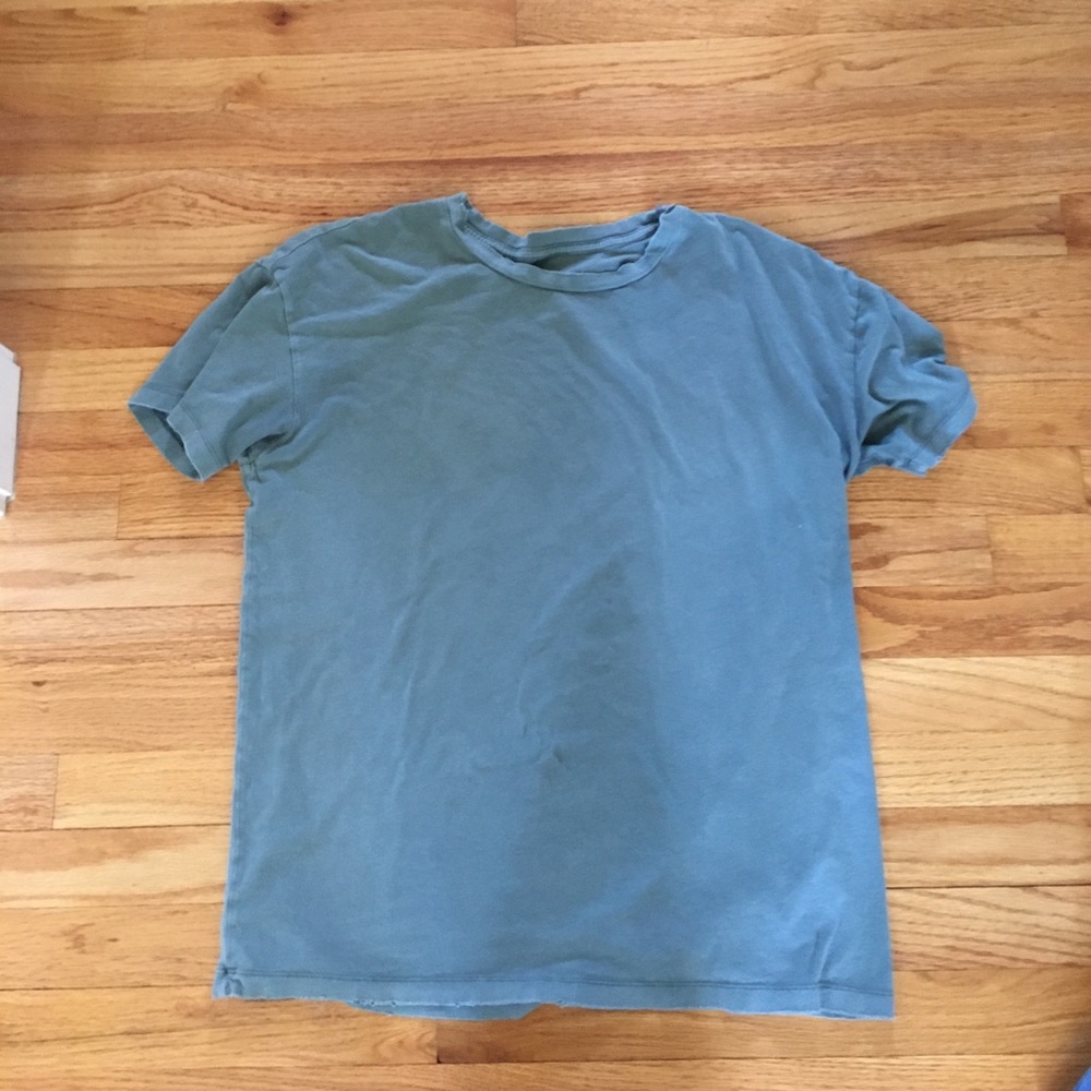 Aerie green t-shirt